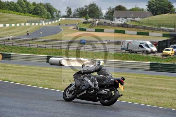 enduro digital images, endurodigitalimages, event digital images, eventdigitalimages, no limits, peter wileman photography, racing digital images, trackday digital images, trackday photos, vmcc banbury run