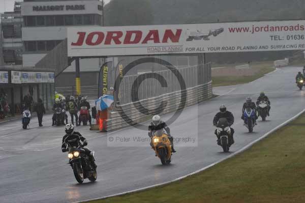 enduro digital images, endurodigitalimages, event digital images, eventdigitalimages, no limits, peter wileman photography, racing digital images, trackday digital images, trackday photos, vmcc banbury run