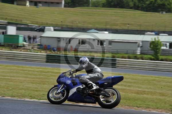 enduro digital images, endurodigitalimages, event digital images, eventdigitalimages, no limits, peter wileman photography, racing digital images, trackday digital images, trackday photos, vmcc banbury run