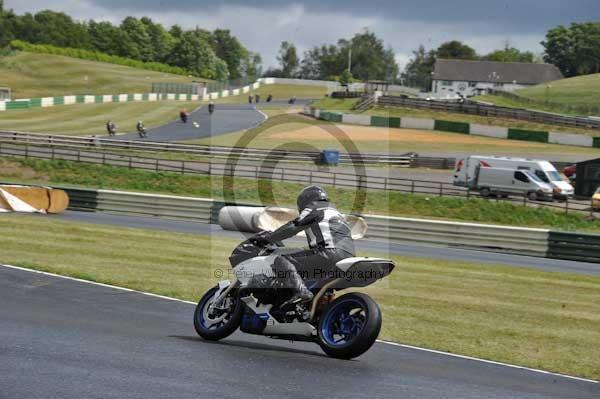 enduro digital images, endurodigitalimages, event digital images, eventdigitalimages, no limits, peter wileman photography, racing digital images, trackday digital images, trackday photos, vmcc banbury run