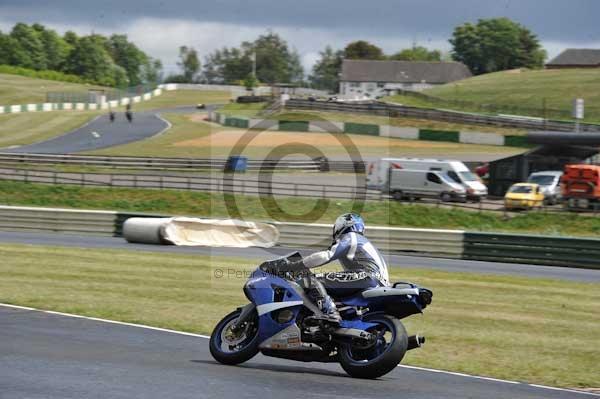enduro digital images, endurodigitalimages, event digital images, eventdigitalimages, no limits, peter wileman photography, racing digital images, trackday digital images, trackday photos, vmcc banbury run