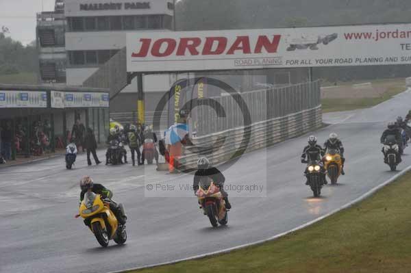 enduro digital images, endurodigitalimages, event digital images, eventdigitalimages, no limits, peter wileman photography, racing digital images, trackday digital images, trackday photos, vmcc banbury run