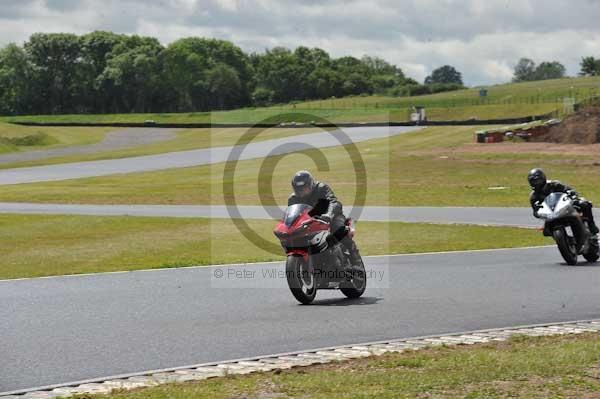 enduro digital images, endurodigitalimages, event digital images, eventdigitalimages, no limits, peter wileman photography, racing digital images, trackday digital images, trackday photos, vmcc banbury run