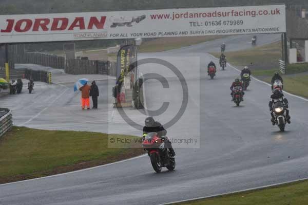 enduro digital images, endurodigitalimages, event digital images, eventdigitalimages, no limits, peter wileman photography, racing digital images, trackday digital images, trackday photos, vmcc banbury run
