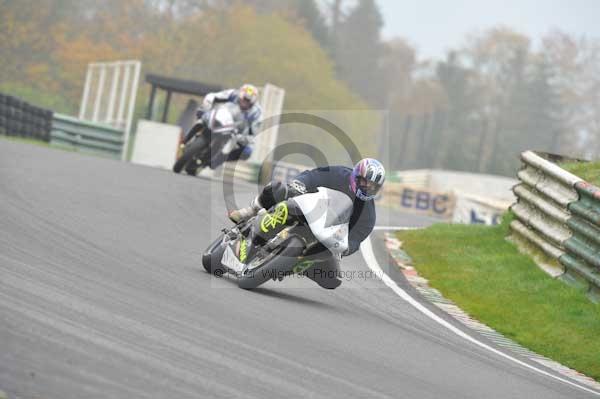 Mallory park Leicestershire;Mallory park photographs;Motorcycle action photographs;event digital images;eventdigitalimages;mallory park;no limits trackday;peter wileman photography;trackday;trackday digital images;trackday photos