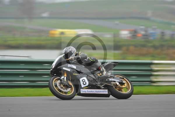 Mallory park Leicestershire;Mallory park photographs;Motorcycle action photographs;event digital images;eventdigitalimages;mallory park;no limits trackday;peter wileman photography;trackday;trackday digital images;trackday photos