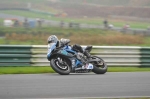 Mallory-park-Leicestershire;Mallory-park-photographs;Motorcycle-action-photographs;event-digital-images;eventdigitalimages;mallory-park;no-limits-trackday;peter-wileman-photography;trackday;trackday-digital-images;trackday-photos