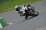 Mallory-park-Leicestershire;Mallory-park-photographs;Motorcycle-action-photographs;event-digital-images;eventdigitalimages;mallory-park;no-limits-trackday;peter-wileman-photography;trackday;trackday-digital-images;trackday-photos