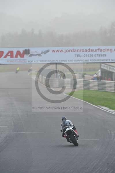 Mallory park Leicestershire;Mallory park photographs;Motorcycle action photographs;event digital images;eventdigitalimages;mallory park;no limits trackday;peter wileman photography;trackday;trackday digital images;trackday photos