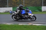 Mallory-park-Leicestershire;Mallory-park-photographs;Motorcycle-action-photographs;event-digital-images;eventdigitalimages;mallory-park;no-limits-trackday;peter-wileman-photography;trackday;trackday-digital-images;trackday-photos