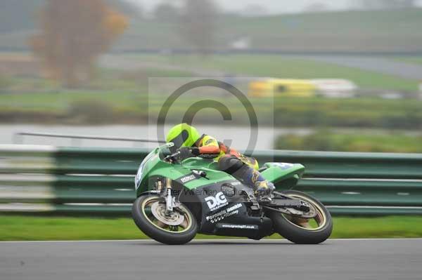 Mallory park Leicestershire;Mallory park photographs;Motorcycle action photographs;event digital images;eventdigitalimages;mallory park;no limits trackday;peter wileman photography;trackday;trackday digital images;trackday photos
