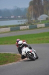 Mallory-park-Leicestershire;Mallory-park-photographs;Motorcycle-action-photographs;event-digital-images;eventdigitalimages;mallory-park;no-limits-trackday;peter-wileman-photography;trackday;trackday-digital-images;trackday-photos