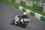 Mallory-park-Leicestershire;Mallory-park-photographs;Motorcycle-action-photographs;event-digital-images;eventdigitalimages;mallory-park;no-limits-trackday;peter-wileman-photography;trackday;trackday-digital-images;trackday-photos