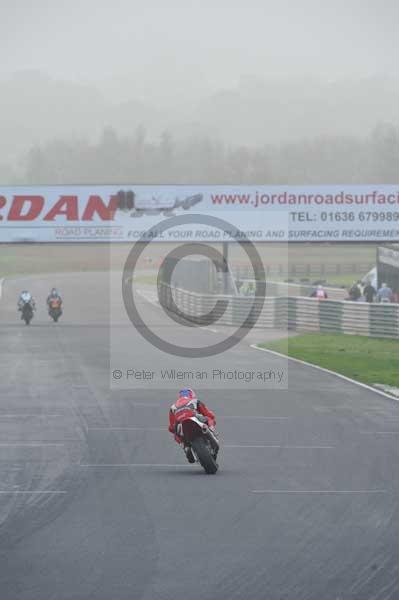 Mallory park Leicestershire;Mallory park photographs;Motorcycle action photographs;event digital images;eventdigitalimages;mallory park;no limits trackday;peter wileman photography;trackday;trackday digital images;trackday photos