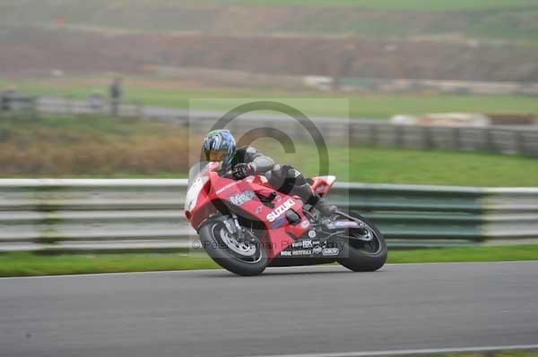 Mallory park Leicestershire;Mallory park photographs;Motorcycle action photographs;event digital images;eventdigitalimages;mallory park;no limits trackday;peter wileman photography;trackday;trackday digital images;trackday photos