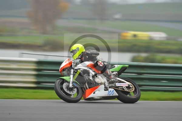 Mallory park Leicestershire;Mallory park photographs;Motorcycle action photographs;event digital images;eventdigitalimages;mallory park;no limits trackday;peter wileman photography;trackday;trackday digital images;trackday photos