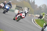 Mallory-park-Leicestershire;Mallory-park-photographs;Motorcycle-action-photographs;event-digital-images;eventdigitalimages;mallory-park;no-limits-trackday;peter-wileman-photography;trackday;trackday-digital-images;trackday-photos