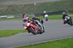 Mallory-park-Leicestershire;Mallory-park-photographs;Motorcycle-action-photographs;event-digital-images;eventdigitalimages;mallory-park;no-limits-trackday;peter-wileman-photography;trackday;trackday-digital-images;trackday-photos