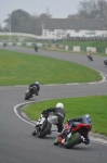 Mallory-park-Leicestershire;Mallory-park-photographs;Motorcycle-action-photographs;event-digital-images;eventdigitalimages;mallory-park;no-limits-trackday;peter-wileman-photography;trackday;trackday-digital-images;trackday-photos