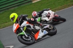 Mallory-park-Leicestershire;Mallory-park-photographs;Motorcycle-action-photographs;event-digital-images;eventdigitalimages;mallory-park;no-limits-trackday;peter-wileman-photography;trackday;trackday-digital-images;trackday-photos