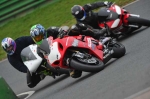 Mallory-park-Leicestershire;Mallory-park-photographs;Motorcycle-action-photographs;event-digital-images;eventdigitalimages;mallory-park;no-limits-trackday;peter-wileman-photography;trackday;trackday-digital-images;trackday-photos