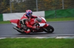 Mallory-park-Leicestershire;Mallory-park-photographs;Motorcycle-action-photographs;event-digital-images;eventdigitalimages;mallory-park;no-limits-trackday;peter-wileman-photography;trackday;trackday-digital-images;trackday-photos