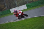 Mallory-park-Leicestershire;Mallory-park-photographs;Motorcycle-action-photographs;event-digital-images;eventdigitalimages;mallory-park;no-limits-trackday;peter-wileman-photography;trackday;trackday-digital-images;trackday-photos