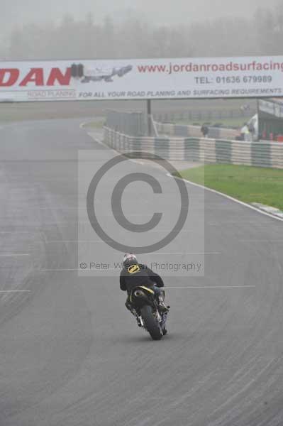 Mallory park Leicestershire;Mallory park photographs;Motorcycle action photographs;event digital images;eventdigitalimages;mallory park;no limits trackday;peter wileman photography;trackday;trackday digital images;trackday photos