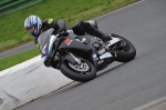 Mallory-park-Leicestershire;Mallory-park-photographs;Motorcycle-action-photographs;event-digital-images;eventdigitalimages;mallory-park;no-limits-trackday;peter-wileman-photography;trackday;trackday-digital-images;trackday-photos