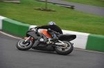 Mallory-park-Leicestershire;Mallory-park-photographs;Motorcycle-action-photographs;event-digital-images;eventdigitalimages;mallory-park;no-limits-trackday;peter-wileman-photography;trackday;trackday-digital-images;trackday-photos