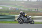 Mallory-park-Leicestershire;Mallory-park-photographs;Motorcycle-action-photographs;event-digital-images;eventdigitalimages;mallory-park;no-limits-trackday;peter-wileman-photography;trackday;trackday-digital-images;trackday-photos