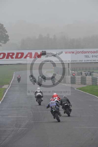 Mallory park Leicestershire;Mallory park photographs;Motorcycle action photographs;event digital images;eventdigitalimages;mallory park;no limits trackday;peter wileman photography;trackday;trackday digital images;trackday photos