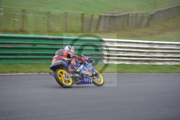 Mallory park Leicestershire;Mallory park photographs;Motorcycle action photographs;event digital images;eventdigitalimages;mallory park;no limits trackday;peter wileman photography;trackday;trackday digital images;trackday photos
