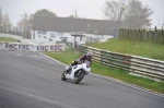 Mallory-park-Leicestershire;Mallory-park-photographs;Motorcycle-action-photographs;event-digital-images;eventdigitalimages;mallory-park;no-limits-trackday;peter-wileman-photography;trackday;trackday-digital-images;trackday-photos