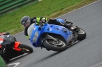 Mallory-park-Leicestershire;Mallory-park-photographs;Motorcycle-action-photographs;event-digital-images;eventdigitalimages;mallory-park;no-limits-trackday;peter-wileman-photography;trackday;trackday-digital-images;trackday-photos