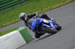 Mallory-park-Leicestershire;Mallory-park-photographs;Motorcycle-action-photographs;event-digital-images;eventdigitalimages;mallory-park;no-limits-trackday;peter-wileman-photography;trackday;trackday-digital-images;trackday-photos