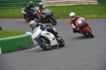 Mallory-park-Leicestershire;Mallory-park-photographs;Motorcycle-action-photographs;event-digital-images;eventdigitalimages;mallory-park;no-limits-trackday;peter-wileman-photography;trackday;trackday-digital-images;trackday-photos