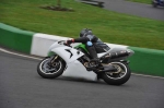 Mallory-park-Leicestershire;Mallory-park-photographs;Motorcycle-action-photographs;event-digital-images;eventdigitalimages;mallory-park;no-limits-trackday;peter-wileman-photography;trackday;trackday-digital-images;trackday-photos