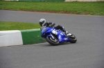 Mallory-park-Leicestershire;Mallory-park-photographs;Motorcycle-action-photographs;event-digital-images;eventdigitalimages;mallory-park;no-limits-trackday;peter-wileman-photography;trackday;trackday-digital-images;trackday-photos
