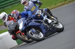 Mallory-park-Leicestershire;Mallory-park-photographs;Motorcycle-action-photographs;event-digital-images;eventdigitalimages;mallory-park;no-limits-trackday;peter-wileman-photography;trackday;trackday-digital-images;trackday-photos