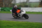 Mallory-park-Leicestershire;Mallory-park-photographs;Motorcycle-action-photographs;event-digital-images;eventdigitalimages;mallory-park;no-limits-trackday;peter-wileman-photography;trackday;trackday-digital-images;trackday-photos