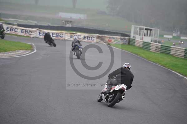 Mallory park Leicestershire;Mallory park photographs;Motorcycle action photographs;event digital images;eventdigitalimages;mallory park;no limits trackday;peter wileman photography;trackday;trackday digital images;trackday photos