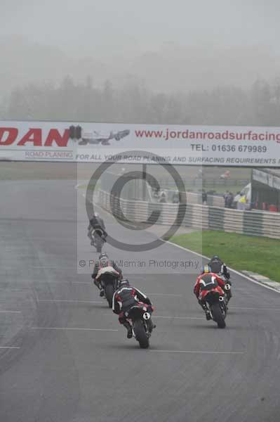 Mallory park Leicestershire;Mallory park photographs;Motorcycle action photographs;event digital images;eventdigitalimages;mallory park;no limits trackday;peter wileman photography;trackday;trackday digital images;trackday photos