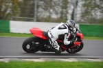 Mallory-park-Leicestershire;Mallory-park-photographs;Motorcycle-action-photographs;event-digital-images;eventdigitalimages;mallory-park;no-limits-trackday;peter-wileman-photography;trackday;trackday-digital-images;trackday-photos