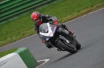 Mallory-park-Leicestershire;Mallory-park-photographs;Motorcycle-action-photographs;event-digital-images;eventdigitalimages;mallory-park;no-limits-trackday;peter-wileman-photography;trackday;trackday-digital-images;trackday-photos