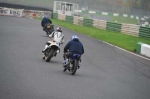 Mallory-park-Leicestershire;Mallory-park-photographs;Motorcycle-action-photographs;event-digital-images;eventdigitalimages;mallory-park;no-limits-trackday;peter-wileman-photography;trackday;trackday-digital-images;trackday-photos