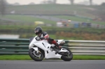 Mallory-park-Leicestershire;Mallory-park-photographs;Motorcycle-action-photographs;event-digital-images;eventdigitalimages;mallory-park;no-limits-trackday;peter-wileman-photography;trackday;trackday-digital-images;trackday-photos