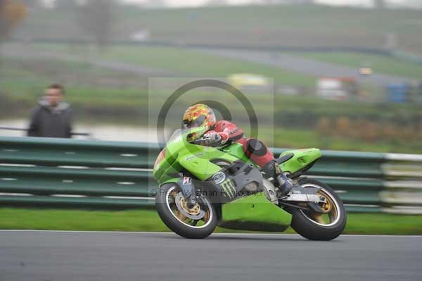 Mallory park Leicestershire;Mallory park photographs;Motorcycle action photographs;event digital images;eventdigitalimages;mallory park;no limits trackday;peter wileman photography;trackday;trackday digital images;trackday photos