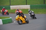 Mallory-park-Leicestershire;Mallory-park-photographs;Motorcycle-action-photographs;event-digital-images;eventdigitalimages;mallory-park;no-limits-trackday;peter-wileman-photography;trackday;trackday-digital-images;trackday-photos