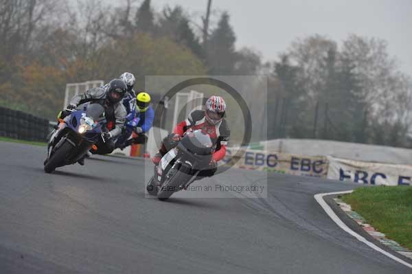 Mallory park Leicestershire;Mallory park photographs;Motorcycle action photographs;event digital images;eventdigitalimages;mallory park;no limits trackday;peter wileman photography;trackday;trackday digital images;trackday photos